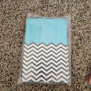 Chevron Pattern Tablet Case